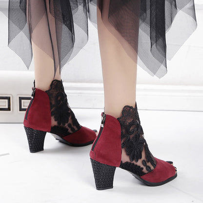 Eleganckie Ortopedyczne Buty z Unikalnym Wzorem