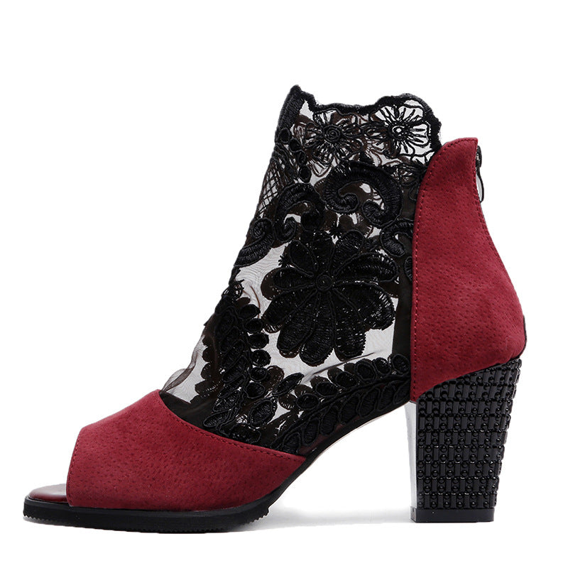 Eleganckie Ortopedyczne Buty z Unikalnym Wzorem