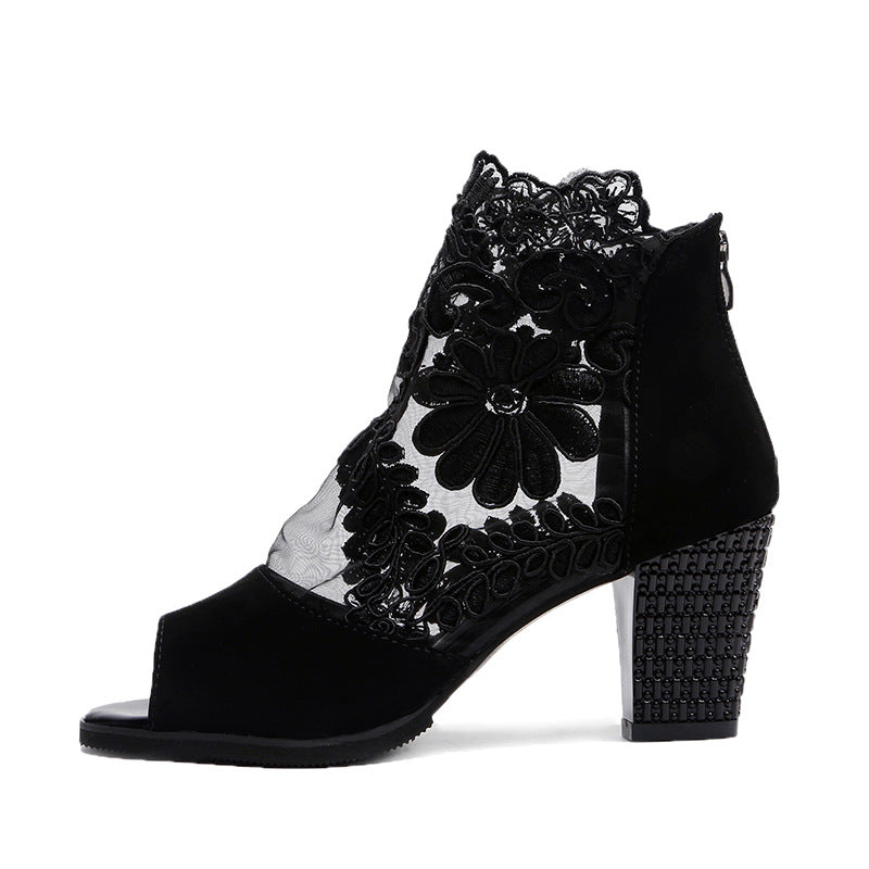 Eleganckie Ortopedyczne Buty z Unikalnym Wzorem