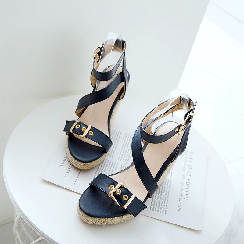 Pięknie Wykonane Ortopedyczne Sandały
