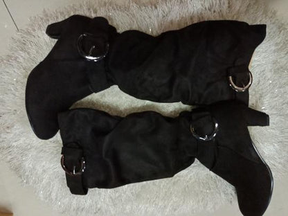 Pięknie Wykonane Ortopedyczne Kozaki