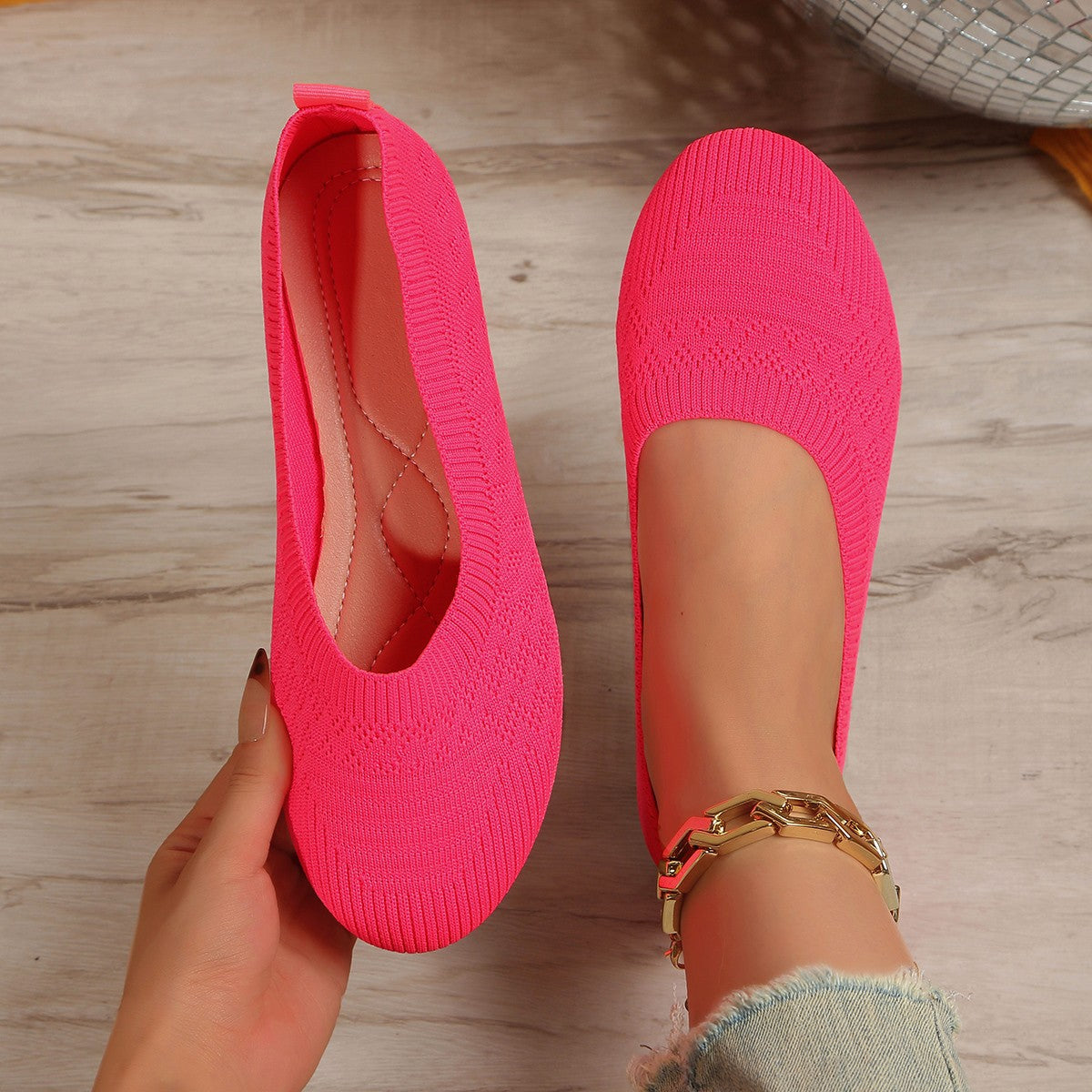 Eleganckie Ortopedyczne Buty z Unikalnym Wzorem