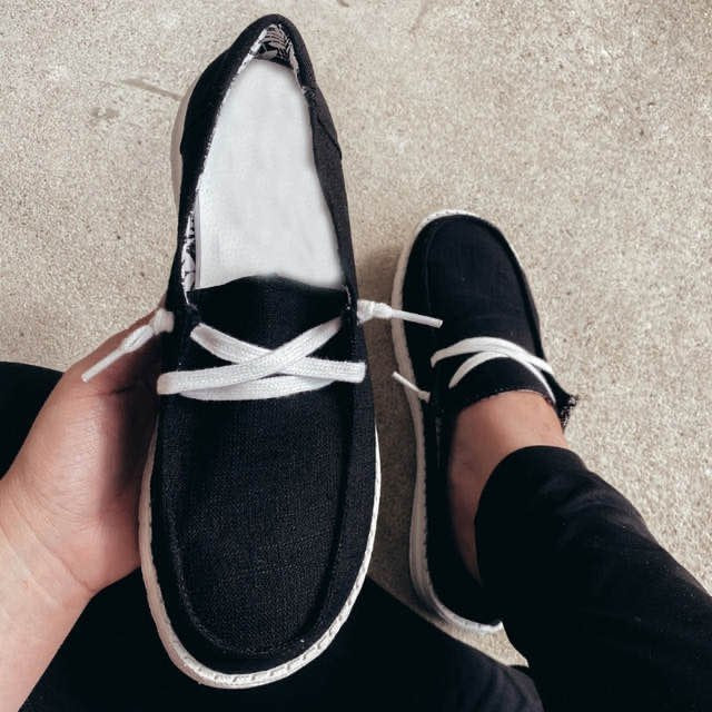 Eleganckie Ortopedyczne Buty z Unikalnym Wzorem