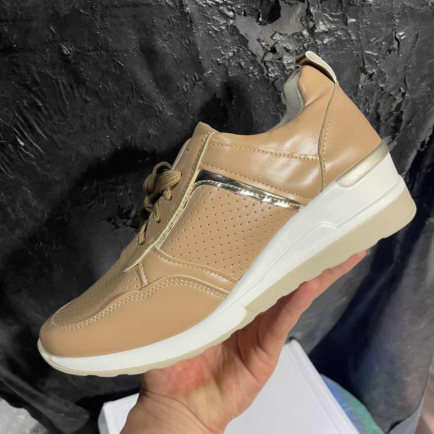 Klasyczne Ortopedyczne Buty w Ponadczasowym Stylu