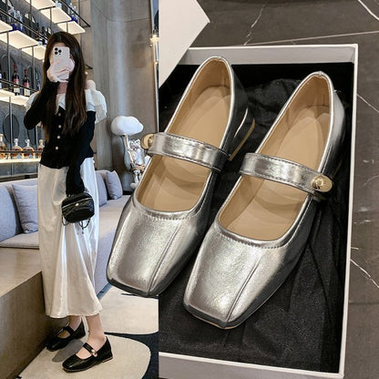 Eleganckie Ortopedyczne Buty z Unikalnym Wzorem