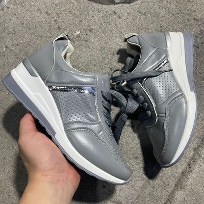 Klasyczne Ortopedyczne Buty w Ponadczasowym Stylu
