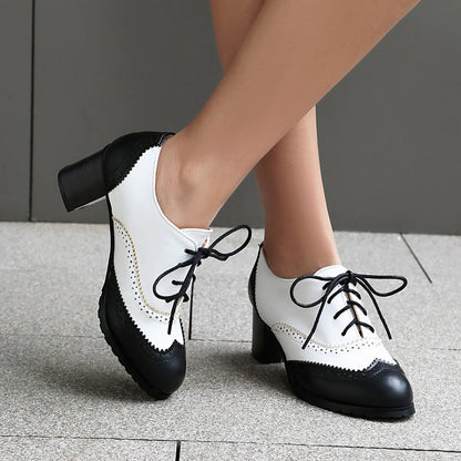 Eleganckie Ortopedyczne Buty z Unikalnym Wzorem