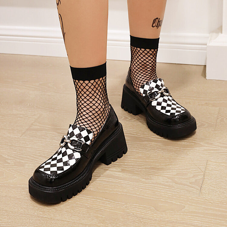 Eleganckie Ortopedyczne Buty z Unikalnym Wzorem
