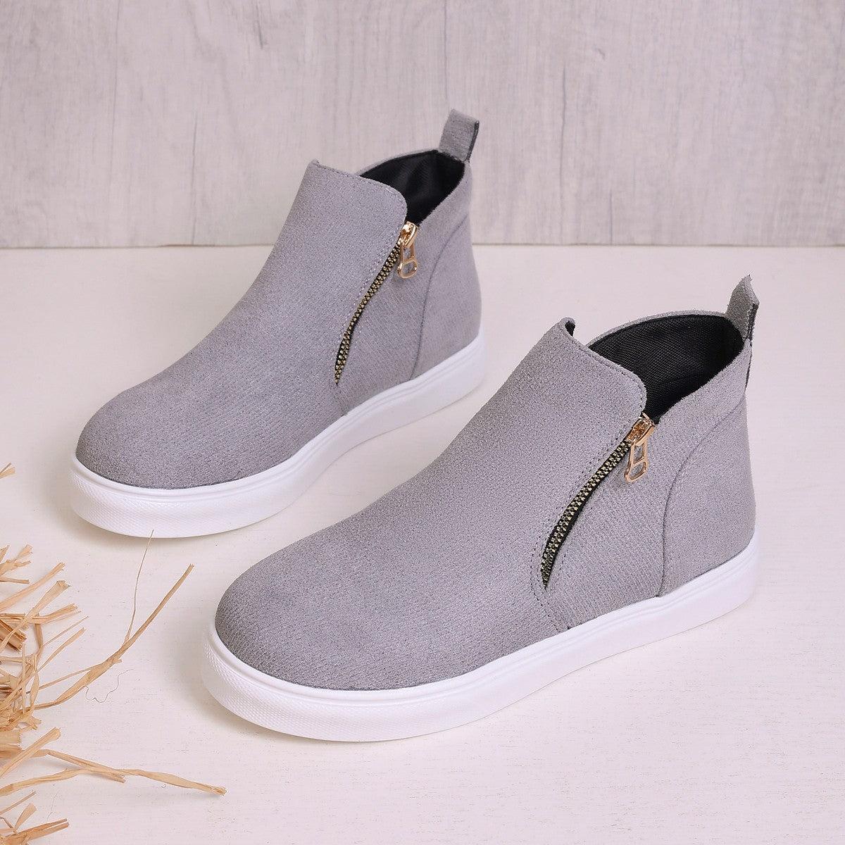 Eleganckie Ortopedyczne Buty z Unikalnym Wzorem