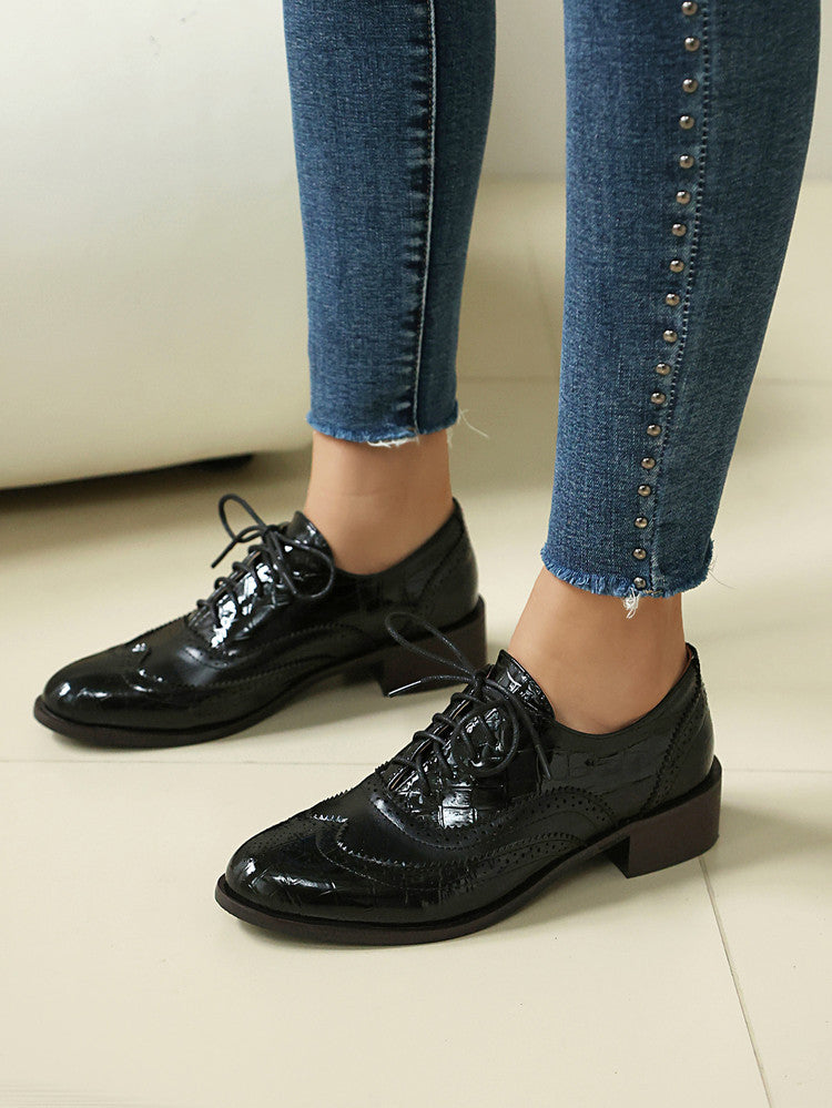 Pełne Wdzięku Ortopedyczne Buty w Nowoczesnym Stylu