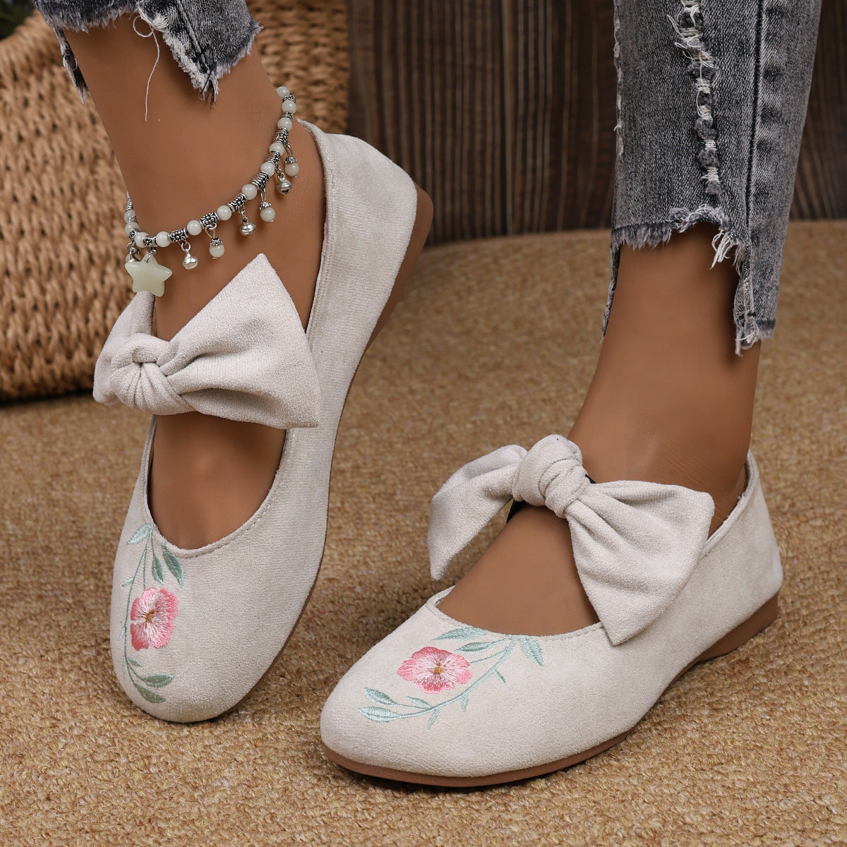 Eleganckie Ortopedyczne Buty z Unikalnym Wzorem