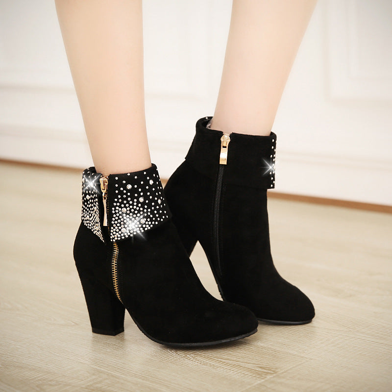 Eleganckie Ortopedyczne Buty z Unikalnym Wzorem