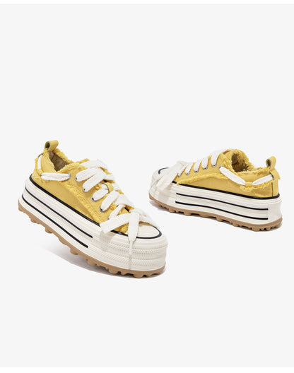 Eleganckie Ortopedyczne Buty z Unikalnym Wzorem