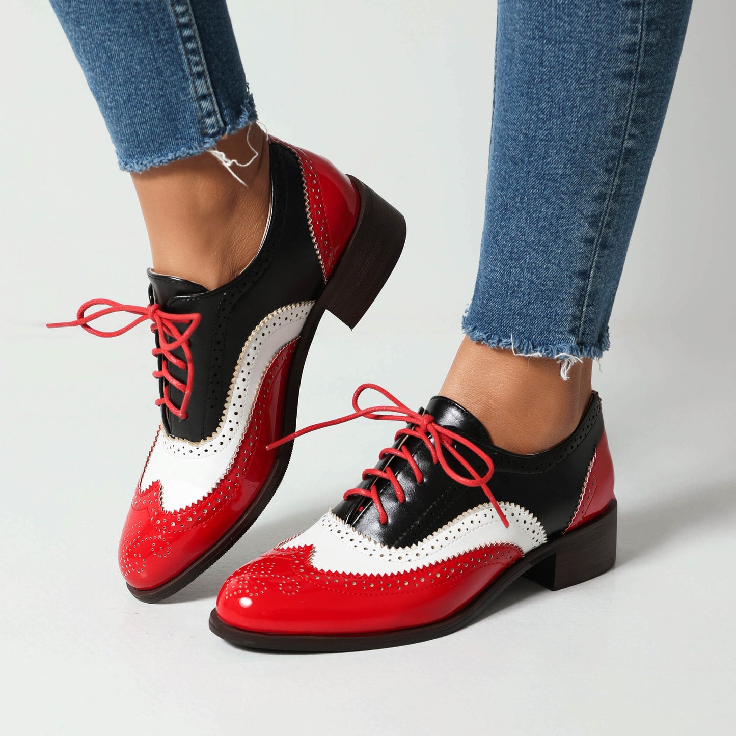 Pięknie Wykonane Ortopedyczne Buty