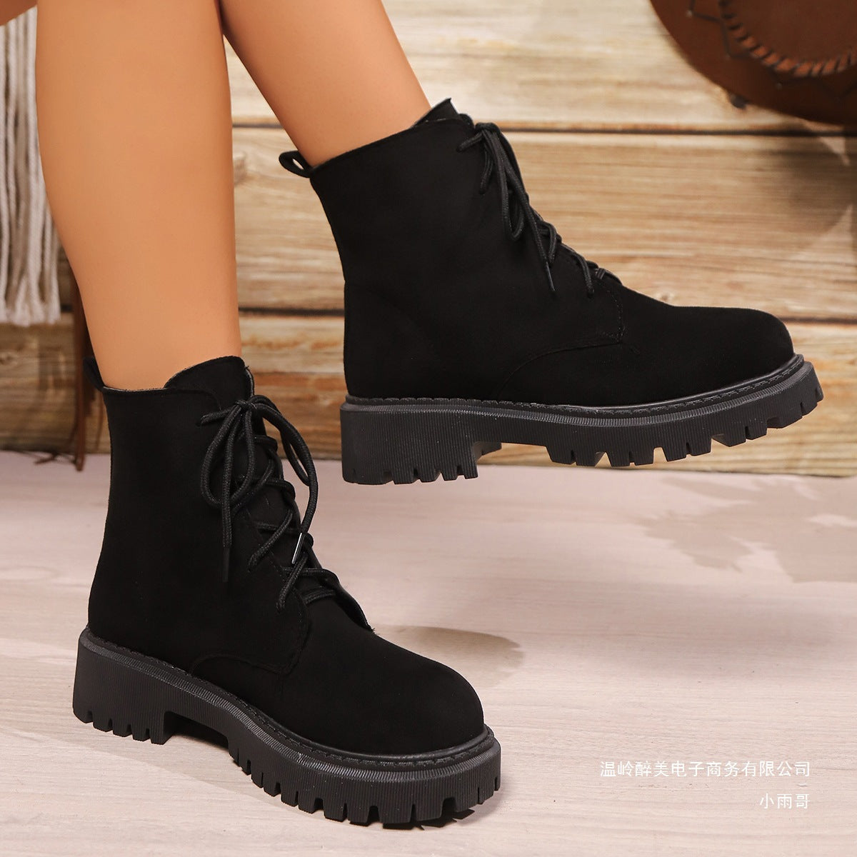 Pełne Wdzięku Ortopedyczne Buty w Nowoczesnym Stylu