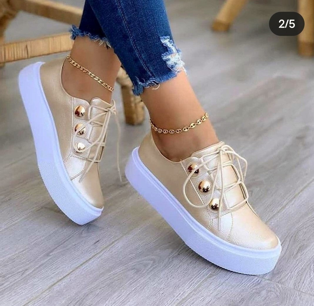 Eleganckie Ortopedyczne Buty z Unikalnym Wzorem