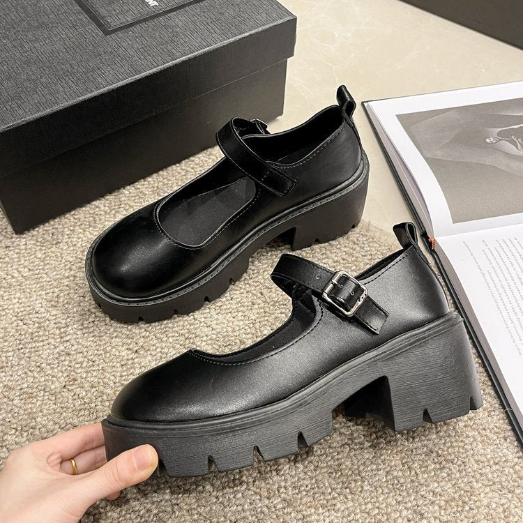 Pełne Wdzięku Ortopedyczne Buty w Nowoczesnym Stylu