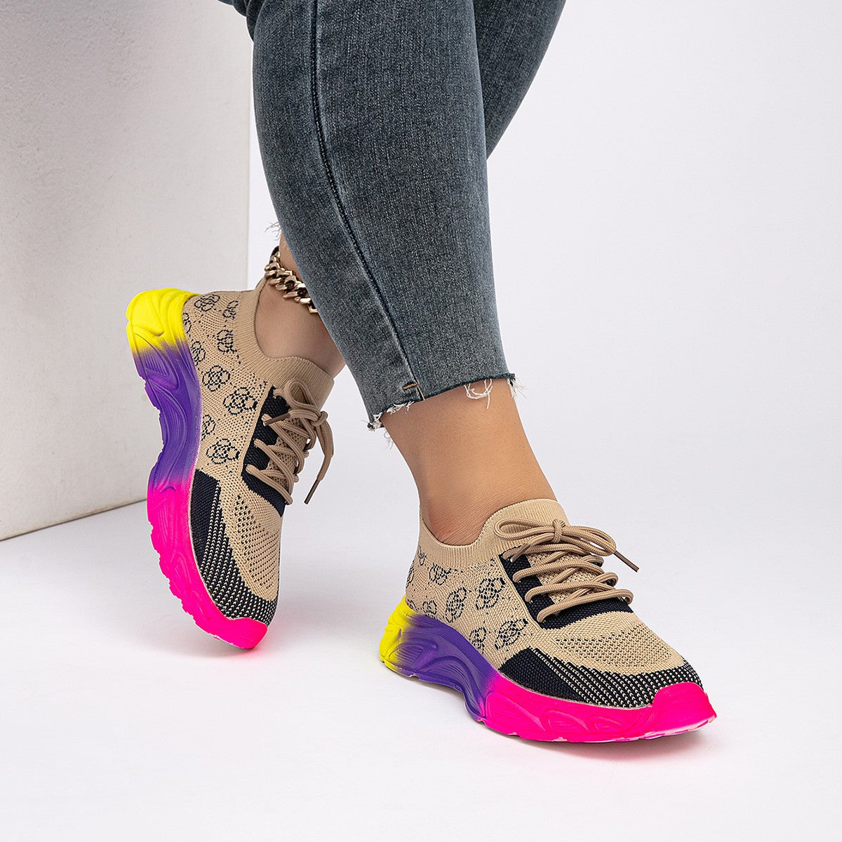 Klasyczne Ortopedyczne Buty w Ponadczasowym Stylu