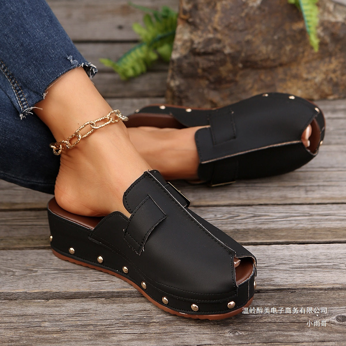 Eleganckie Ortopedyczne Buty z Unikalnym Wzorem