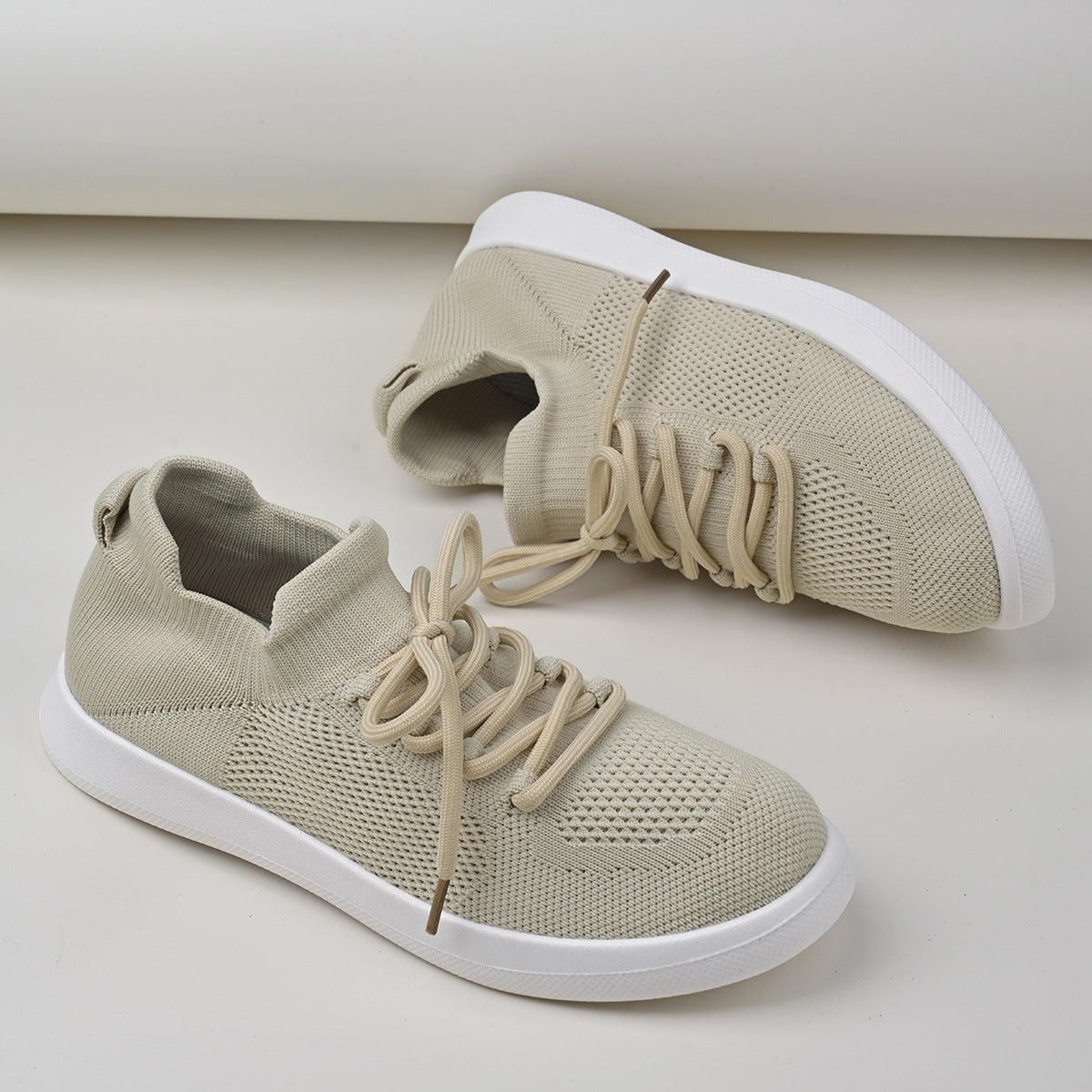 Pełne Wdzięku Ortopedyczne Sneakersy w Nowoczesnym Stylu
