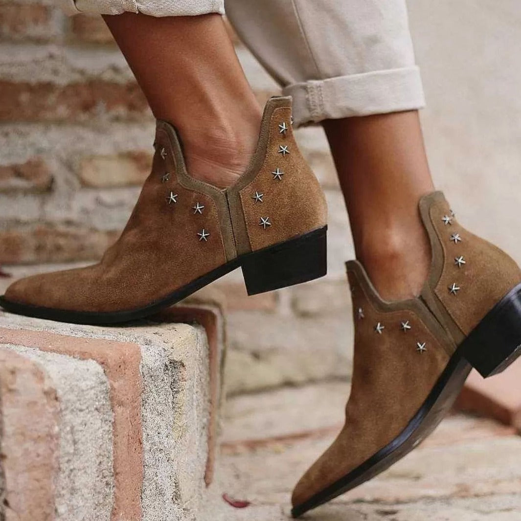 Eleganckie Ortopedyczne Kozaki z Unikalnym Wzorem