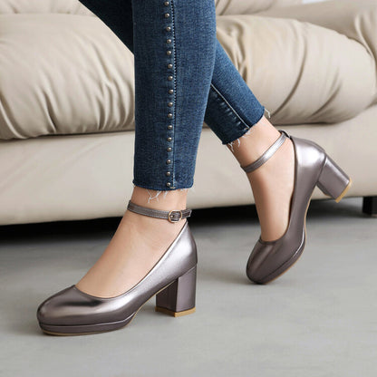 Eleganckie Ortopedyczne Buty z Unikalnym Wzorem