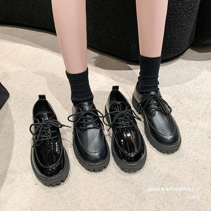 Klasyczne Ortopedyczne Buty w Ponadczasowym Stylu