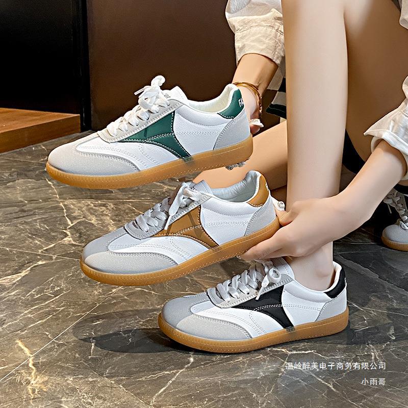 Eleganckie Ortopedyczne Buty z Unikalnym Wzorem