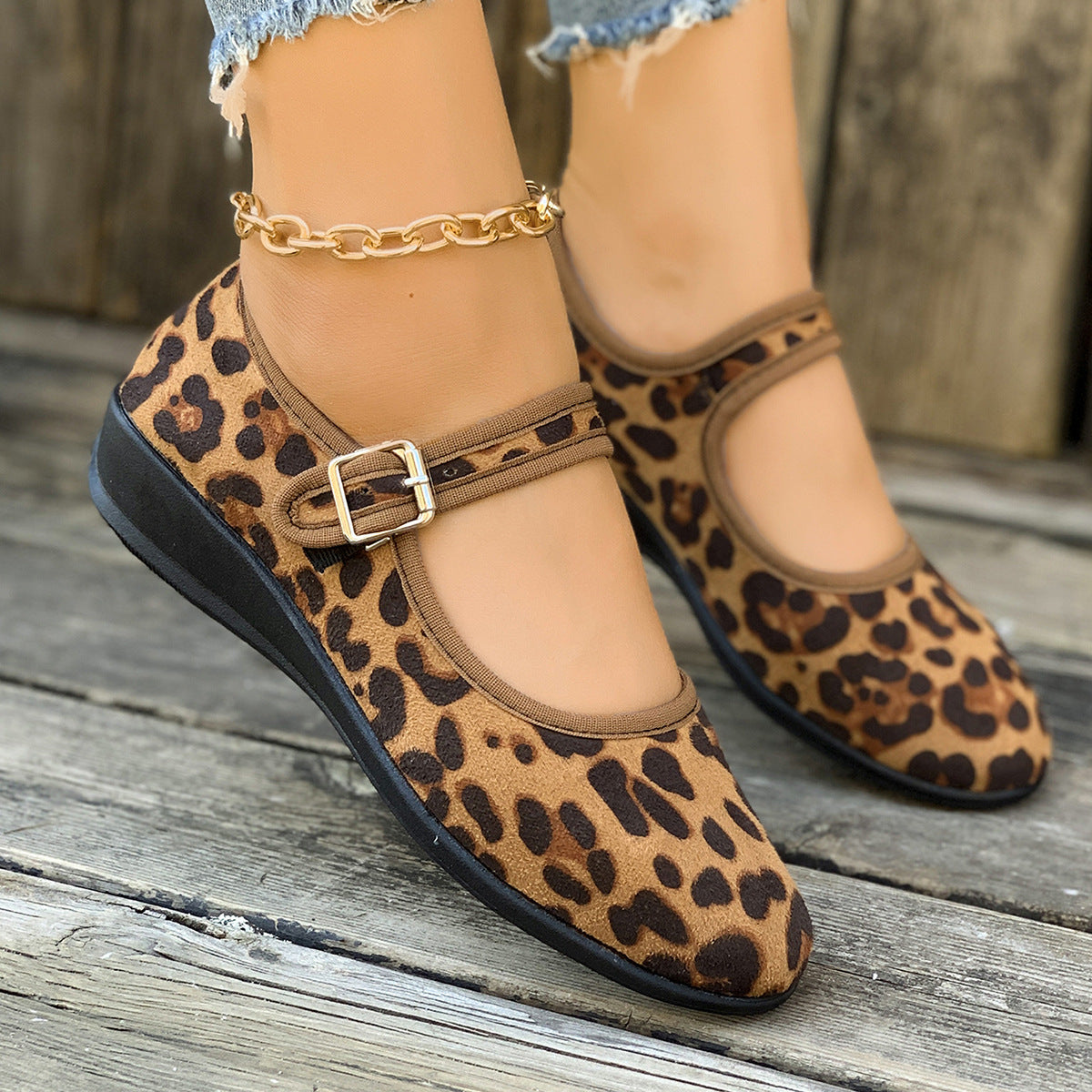 Eleganckie Ortopedyczne Buty z Unikalnym Wzorem