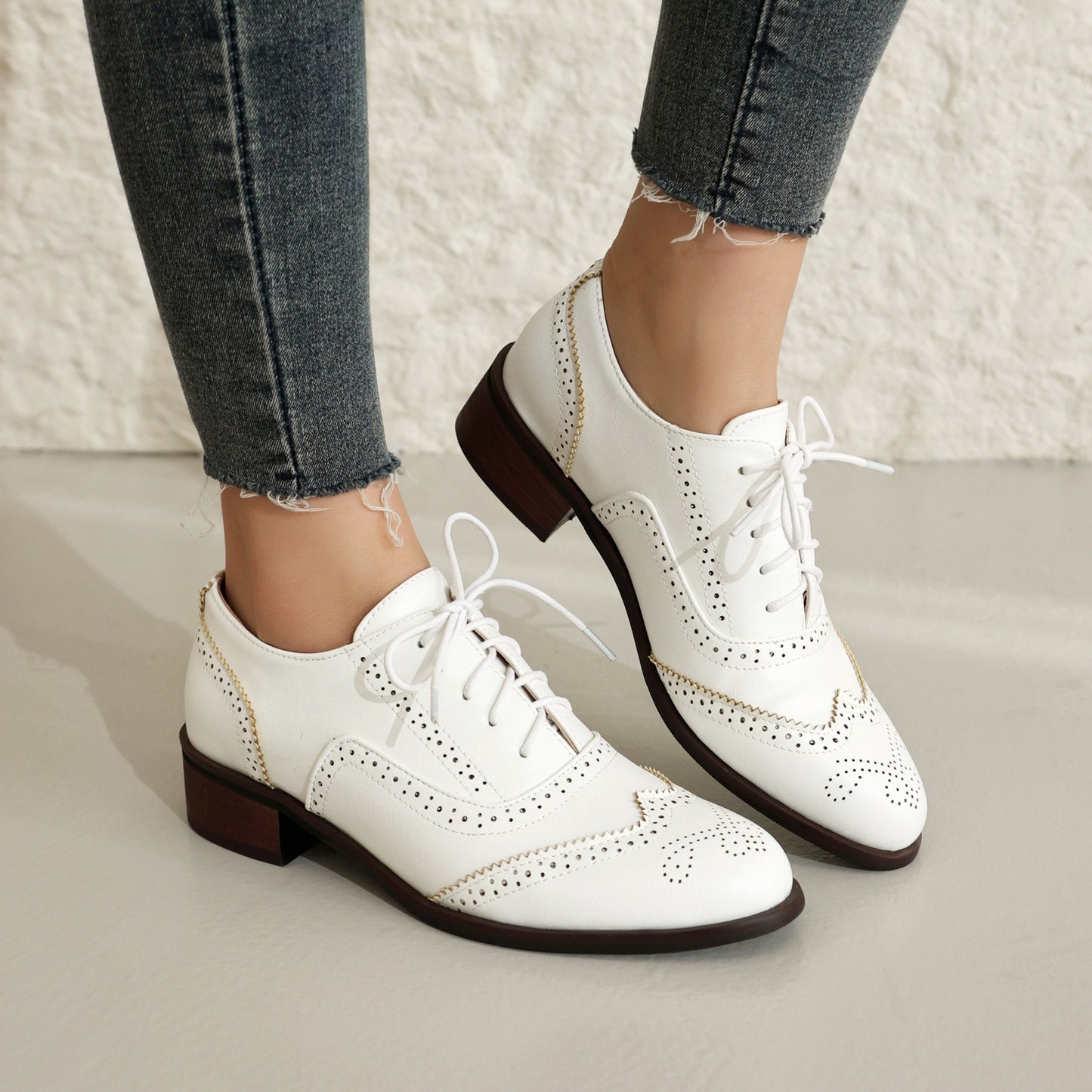 Pięknie Wykonane Ortopedyczne Buty