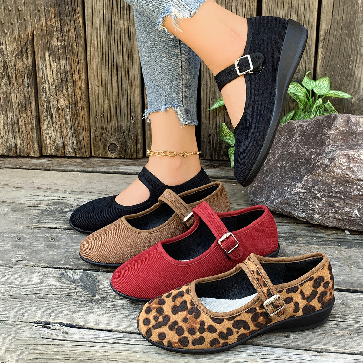 Eleganckie Ortopedyczne Buty z Unikalnym Wzorem