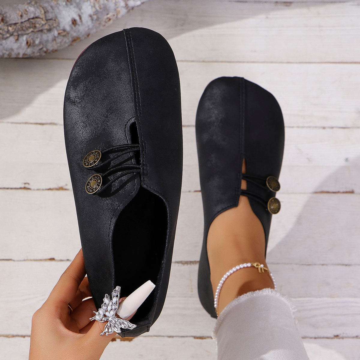 Eleganckie Ortopedyczne Buty z Unikalnym Wzorem