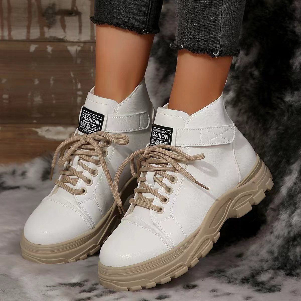 Pełne Wdzięku Ortopedyczne Buty w Nowoczesnym Stylu
