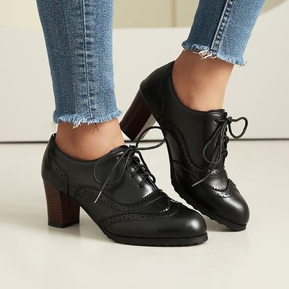 Klasyczne Ortopedyczne Buty w Ponadczasowym Stylu