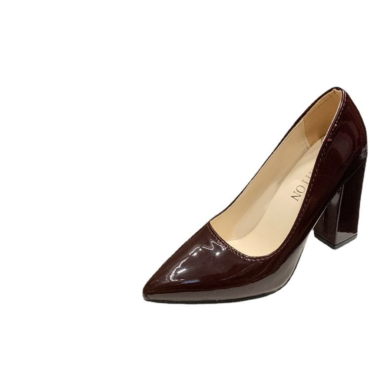 Eleganckie Ortopedyczne Buty z Unikalnym Wzorem
