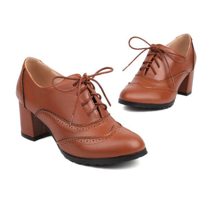 Eleganckie Ortopedyczne Buty z Unikalnym Wzorem
