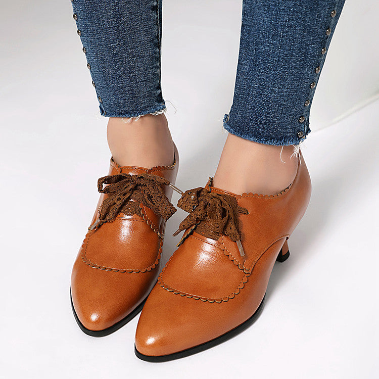 Eleganckie Ortopedyczne Buty z Unikalnym Wzorem