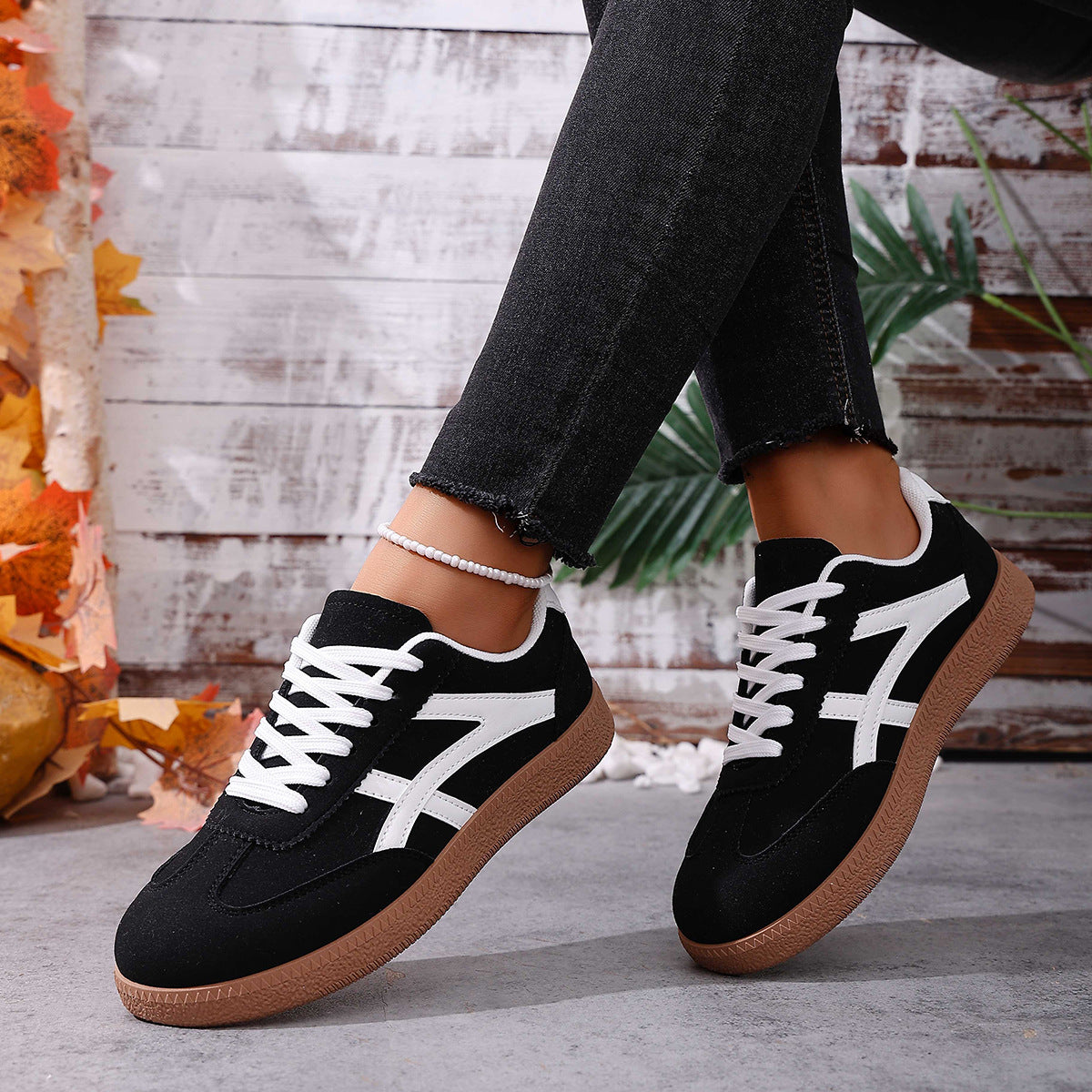 Eleganckie Ortopedyczne Buty z Unikalnym Wzorem