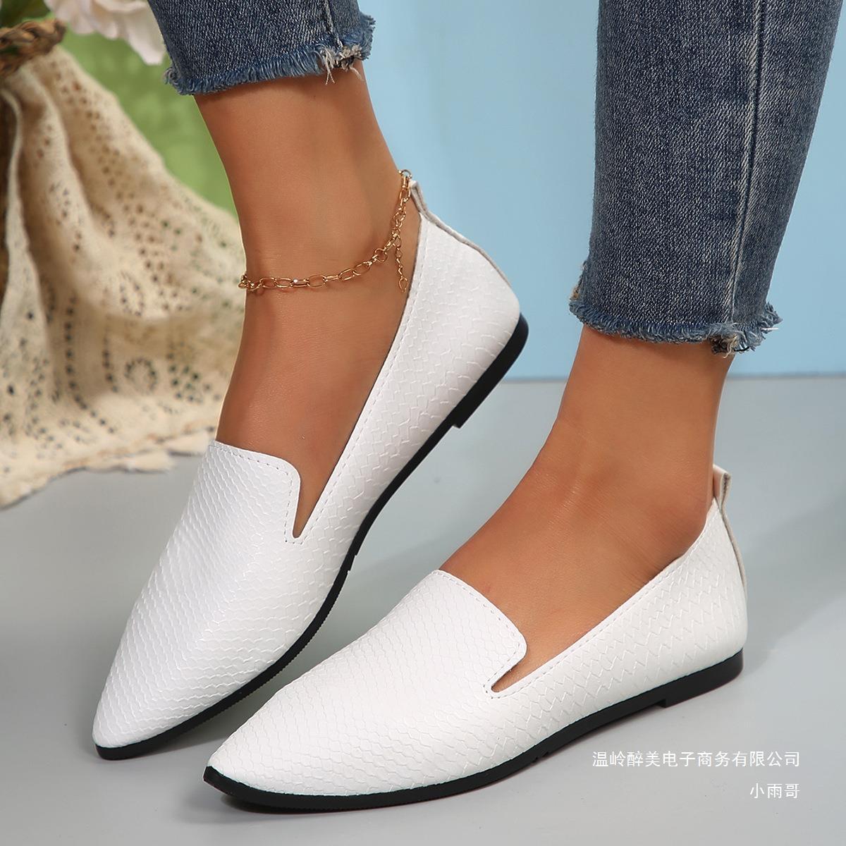Eleganckie Ortopedyczne Buty z Unikalnym Wzorem