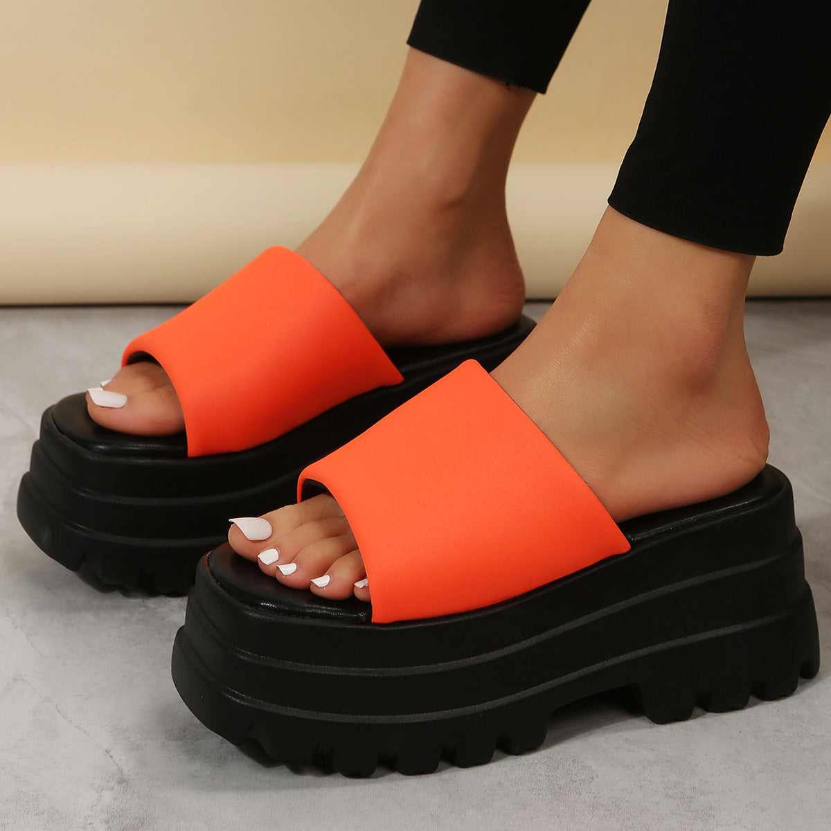 Eleganckie Ortopedyczne Buty z Unikalnym Wzorem
