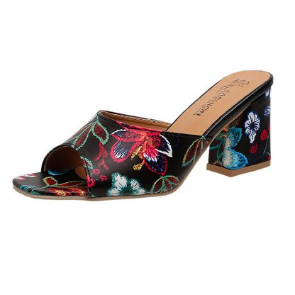Eleganckie Ortopedyczne Buty z Unikalnym Wzorem