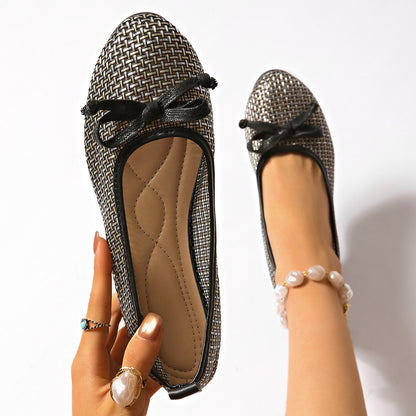 Eleganckie Ortopedyczne Buty z Unikalnym Wzorem