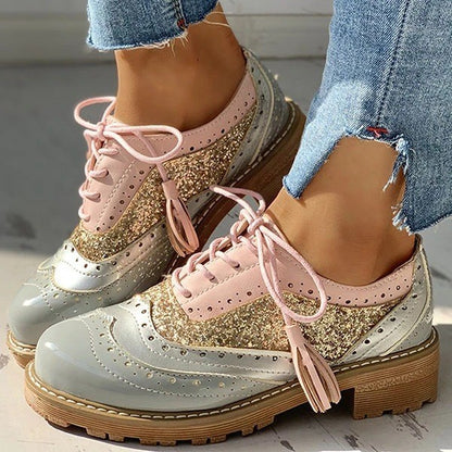 Eleganckie Ortopedyczne Buty z Unikalnym Wzorem