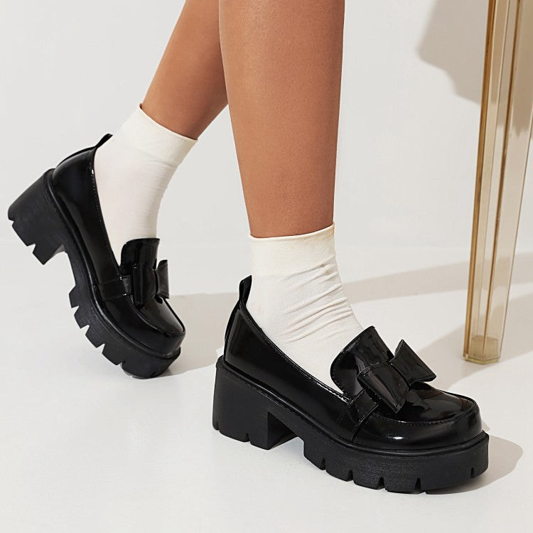 Eleganckie Ortopedyczne Buty z Unikalnym Wzorem