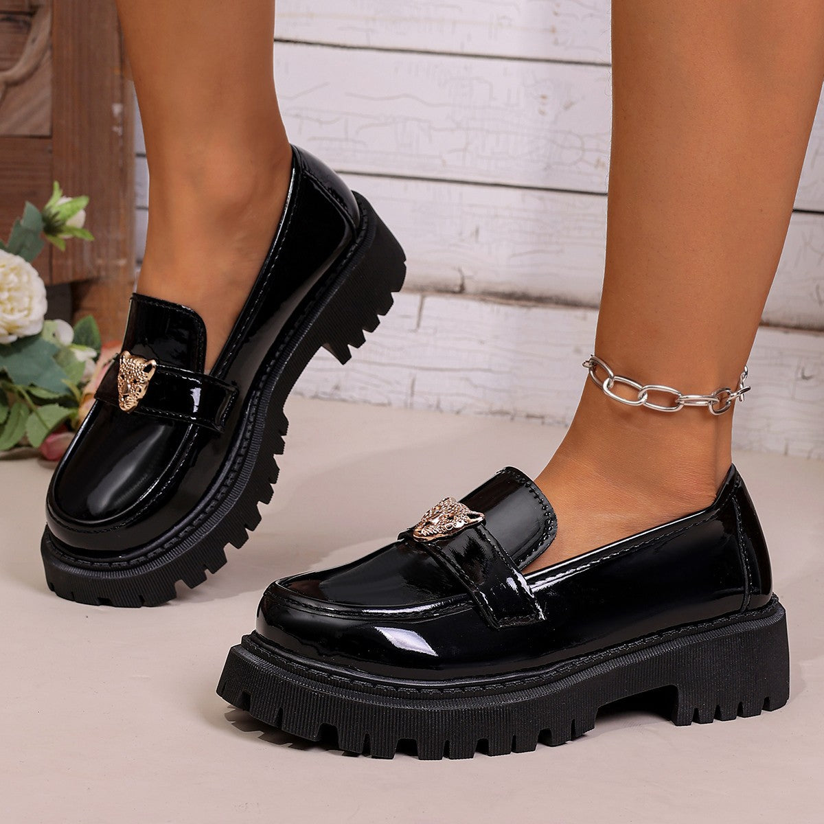 Pełne Wdzięku Ortopedyczne Buty w Nowoczesnym Stylu