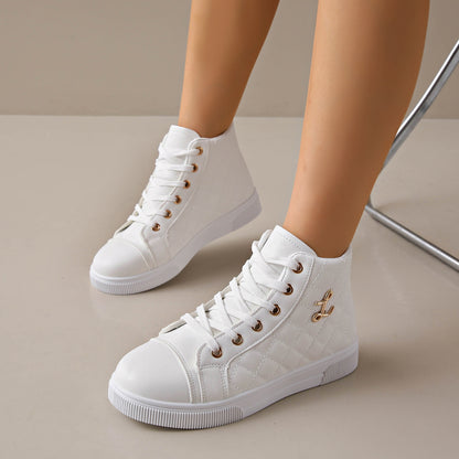 Klasyczne Ortopedyczne Sneakersy w Ponadczasowym Stylu