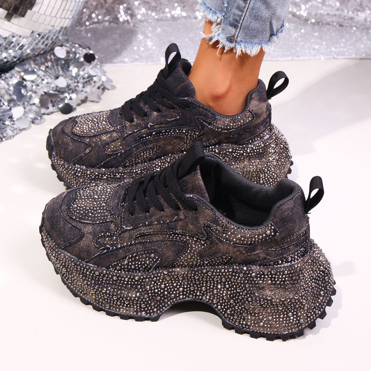 Klasyczne Ortopedyczne Sneakersy w Ponadczasowym Stylu