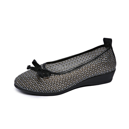 Eleganckie Ortopedyczne Buty z Unikalnym Wzorem