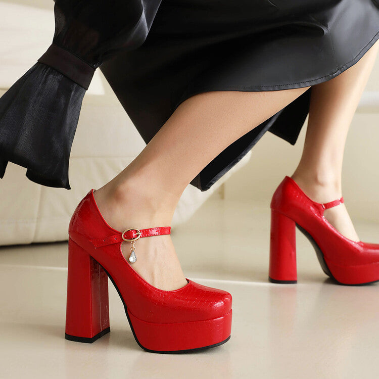 Eleganckie Ortopedyczne Buty z Unikalnym Wzorem