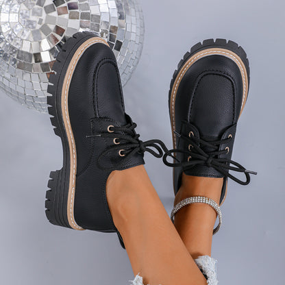 Eleganckie Ortopedyczne Buty z Unikalnym Wzorem
